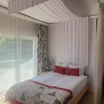Strzecha Chopina - Dom I Polwysep Tylko Dla Ciebie
