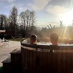Villa Strzecha Chopina - Dom I Polwysep Tylko Dla Ciebie *