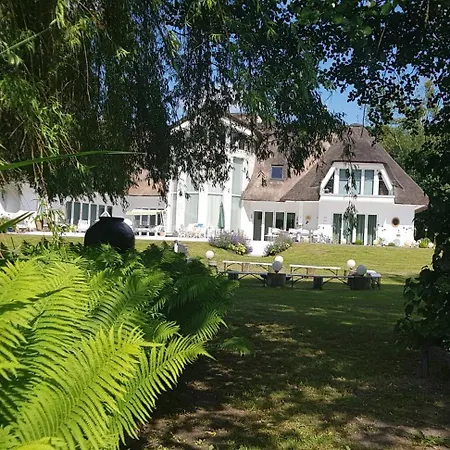 Villa Strzecha Chopina - Dom I Polwysep Tylko Dla Ciebie