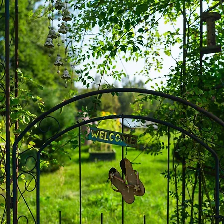 Strzecha Chopina - Dom I Polwysep Tylko Dla Ciebie Villa